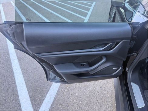 Used 2020 Porsche Taycan 4S image 33