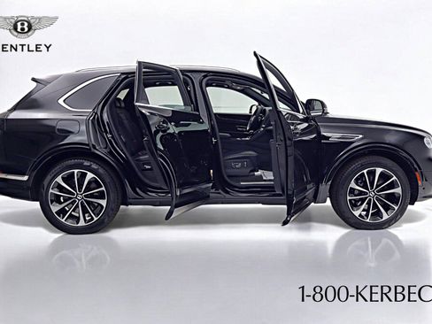 New 2025 Bentley Bentayga image 17