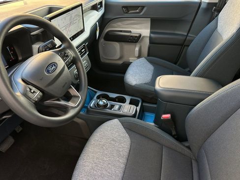 New 2026 Ford Maverick XLT image 9