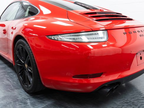 Used 2015 Porsche 911 Carrera image 10