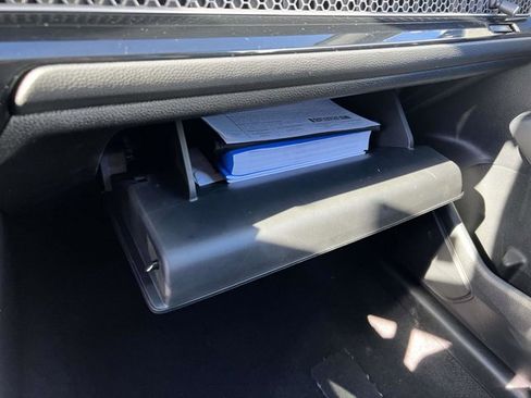 Used 2022 Honda Civic Sport image 29