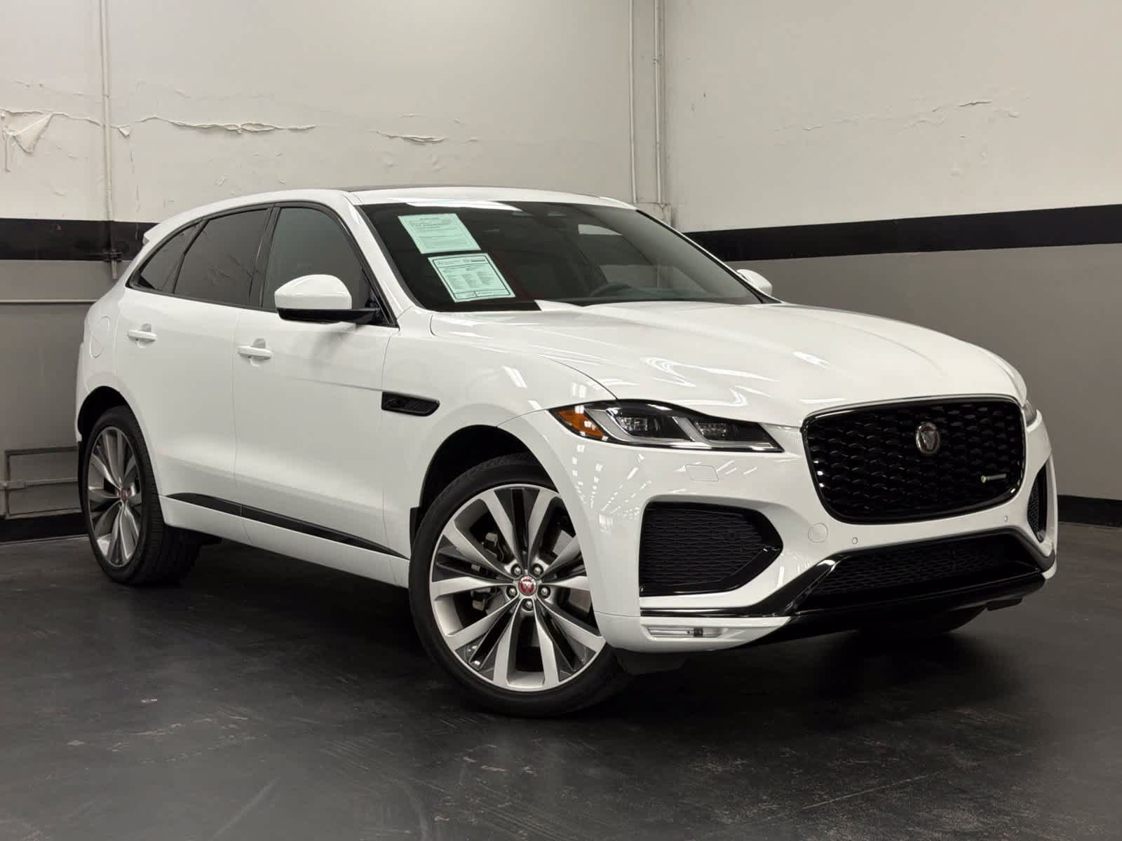 Used 2023 Jaguar F-PACE R-Dynamic S AWD/4WD image 2