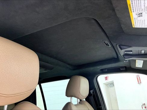 Used 2020 Cadillac Escalade Platinum image 20