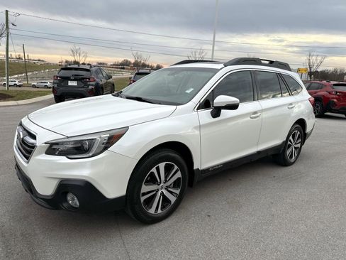 Used 2019 Subaru Outback 2.5i Limited image 9