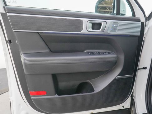 Used 2024 Hyundai Santa Fe Limited AWD/4WD image 21