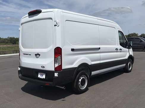 New 2026 Ford Transit 250 148 Medium Roof w/ Load Area Protection Package RWD image 4
