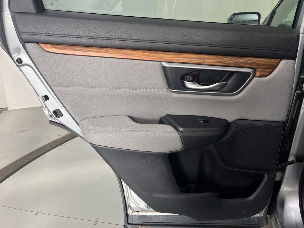 Used 2017 Honda CR-V EX image 28