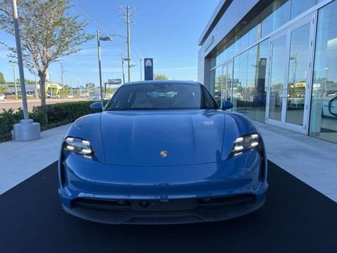 Used 2022 Porsche Taycan RWD image 14