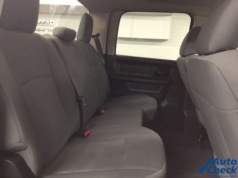 Used 2016 RAM 3500 Tradesman w/ Chrome Appearance Group image 32