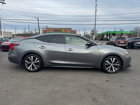 Used 2016 Nissan Maxima Platinum image 8