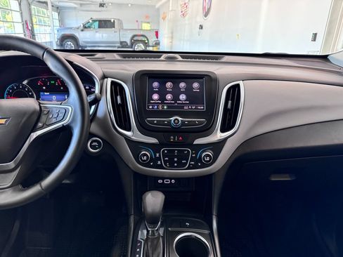 Certified 2023 Chevrolet Equinox LT AWD/4WD image 17