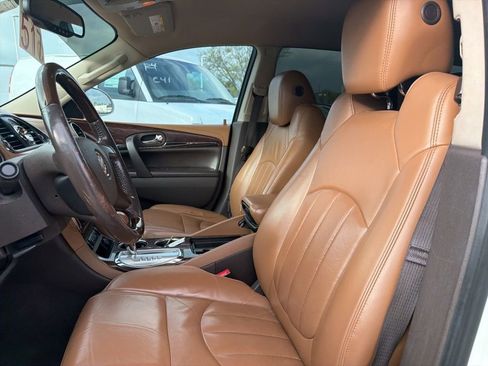 Used 2014 Buick Enclave Leather image 11