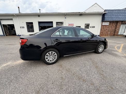 Used 2012 Toyota Camry LE FWD image 21