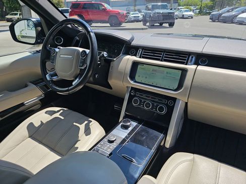 Used 2017 Land Rover Range Rover Long Wheelbase Supercharged AWD/4WD image 11