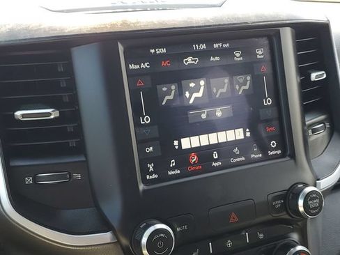 Used 2020 RAM 1500 Big Horn AWD/4WD image 19