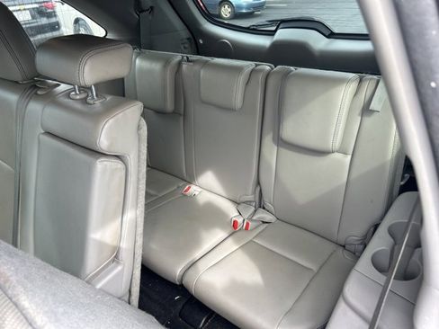 Used 2018 Toyota Highlander Limited image 15