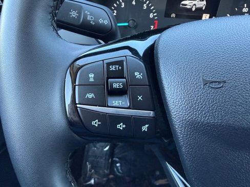 Used 2022 Ford Escape SE w/ Cold Weather Package image 15