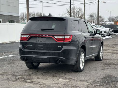 Used 2023 Dodge Durango GT image 4