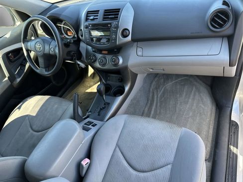 Used 2010 Toyota RAV4 2WD image 19