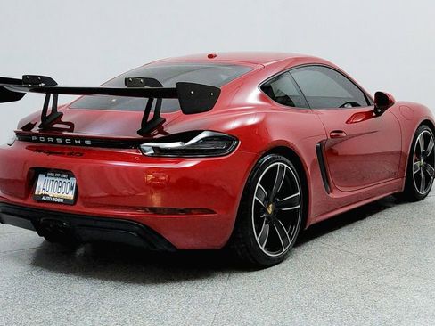 Used 2018 Porsche 718 Cayman GTS image 5