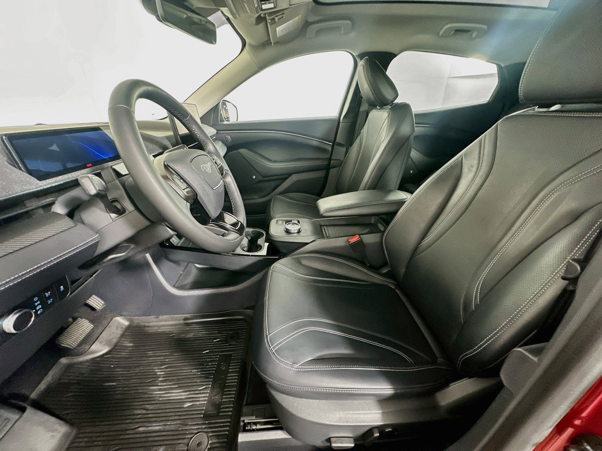 Used 2022 Ford Mustang Mach-E Premium RWD image 13