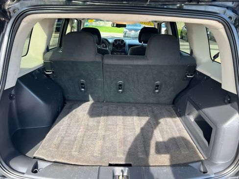 Used 2016 Jeep Patriot Sport w/ Power Value Group FWD image 19
