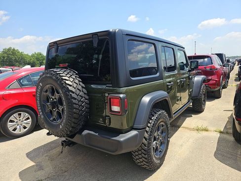 Used 2023 Jeep Wrangler Unlimited Sport AWD/4WD image 2