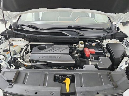 Used 2023 Nissan Rogue SV FWD image 38