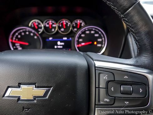 Used 2021 Chevrolet Tahoe LT w/ LT Signature Package image 22