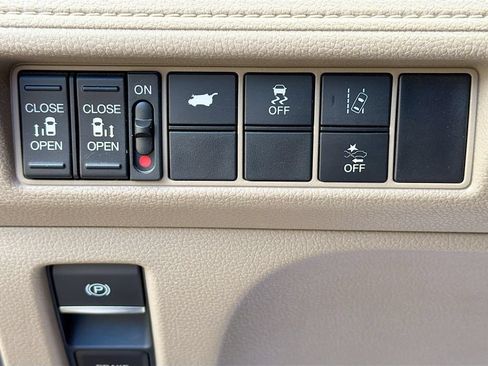 Used 2019 Honda Odyssey EX-L image 10