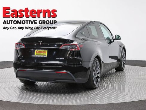 Used 2022 Tesla Model Y Performance AWD/4WD image 5