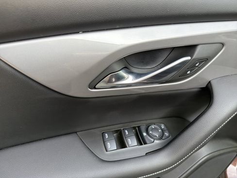 Used 2023 Chevrolet Blazer LT image 15