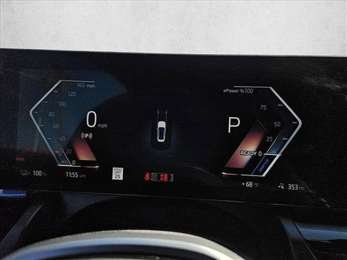 Used 2026 BMW i5 eDrive40 w/ Premium Package image 11
