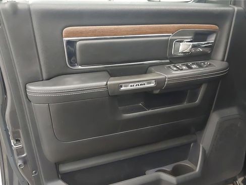 Used 2018 RAM 2500 Laramie image 21