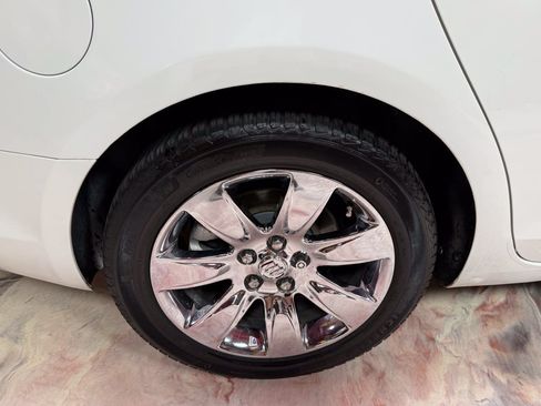 Used 2012 Buick LaCrosse Premium FWD image 36