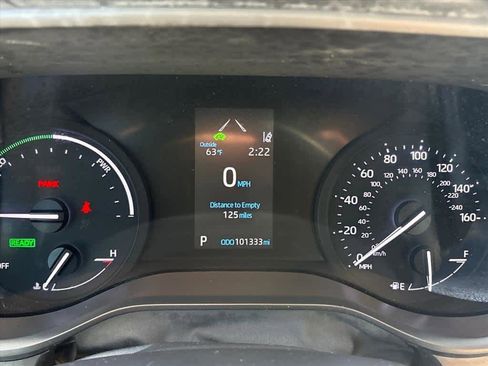 Used 2021 Toyota Sienna XLE image 12