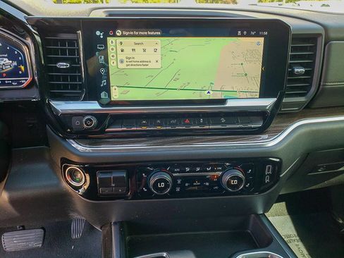 Used 2023 Chevrolet Silverado 1500 RST w/ Z71 Off-Road Package image 16