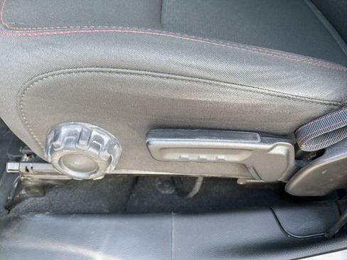 Used 2019 Jeep Wrangler Unlimited Rubicon AWD/4WD image 16