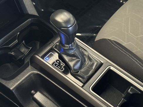 Used 2023 Toyota Tacoma TRD Off-Road w/ Black Out Package (TMS) image 19