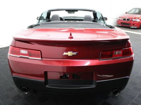 Used 2015 Chevrolet Camaro LT RWD image 9