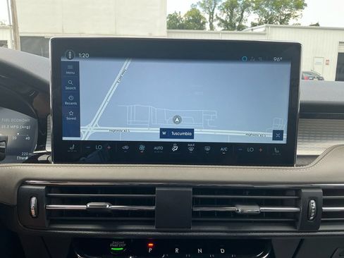 Certified 2025 Lincoln Corsair FWD image 26