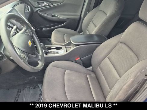 Used 2019 Chevrolet Malibu LS FWD image 17