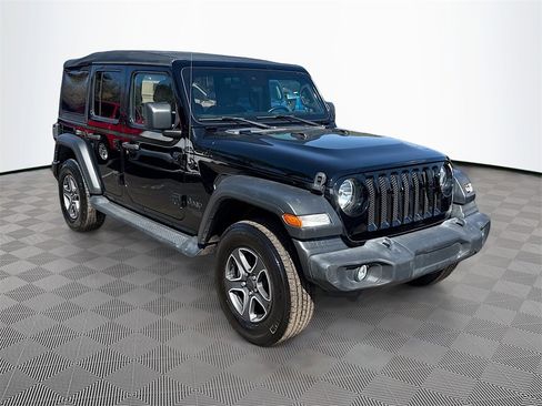 Used 2021 Jeep Wrangler Unlimited Sport S image 4