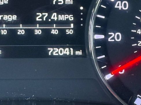 Used 2018 Kia Forte S w/ S Technology Plus Package FWD image 30