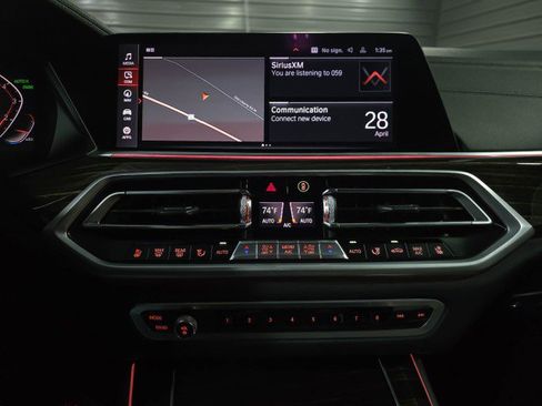 Used 2020 BMW X5 xDrive40i w/ Executive Package AWD/4WD image 26