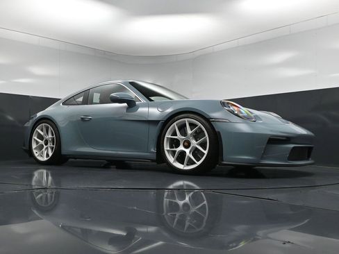 Certified 2024 Porsche 911 GT3 RS RWD image 26