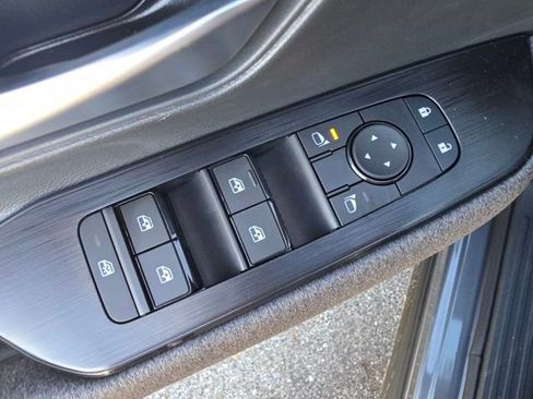 New 2026 Nissan Kicks SV w/ SV Premium Package image 17