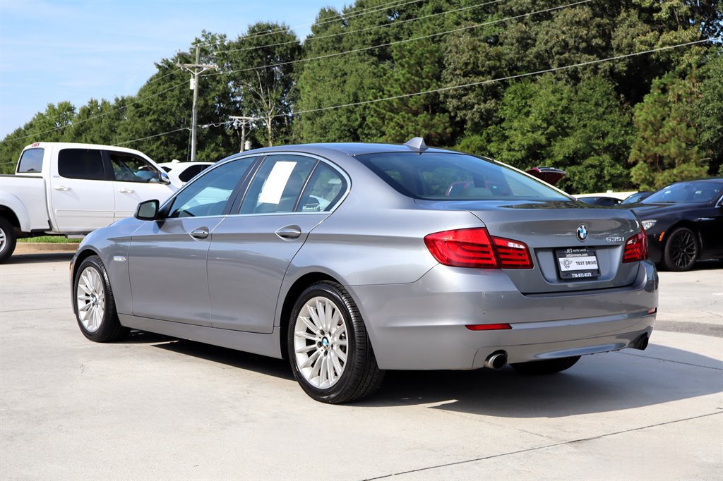 Used 2011 BMW 535i Sedan RWD image 5