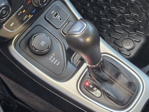 Used 2021 Jeep Compass Latitude image 20