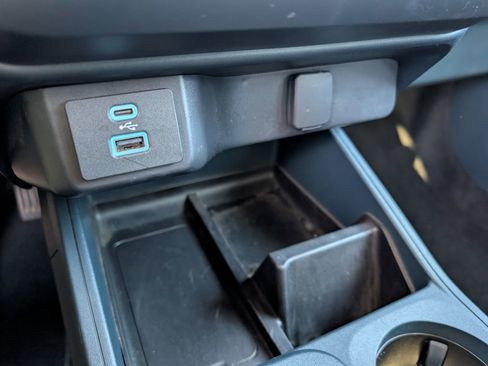 Used 2024 Ford Maverick XL image 20